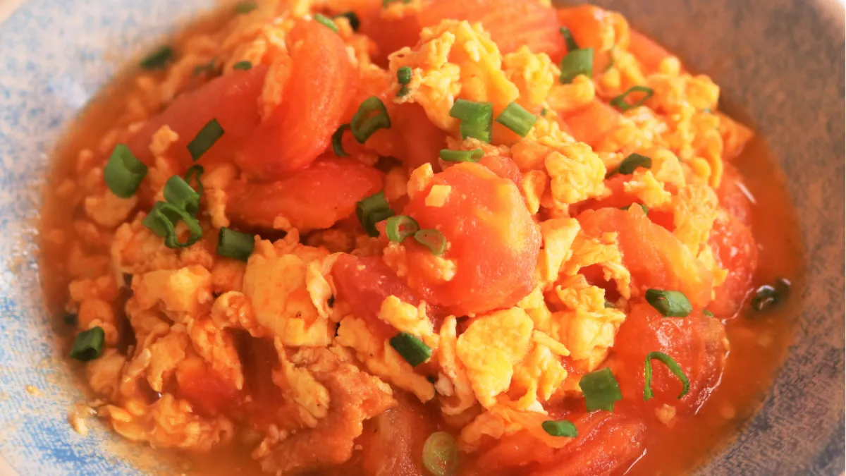 Tomato Egg Stir Fry is an especically easy food to make